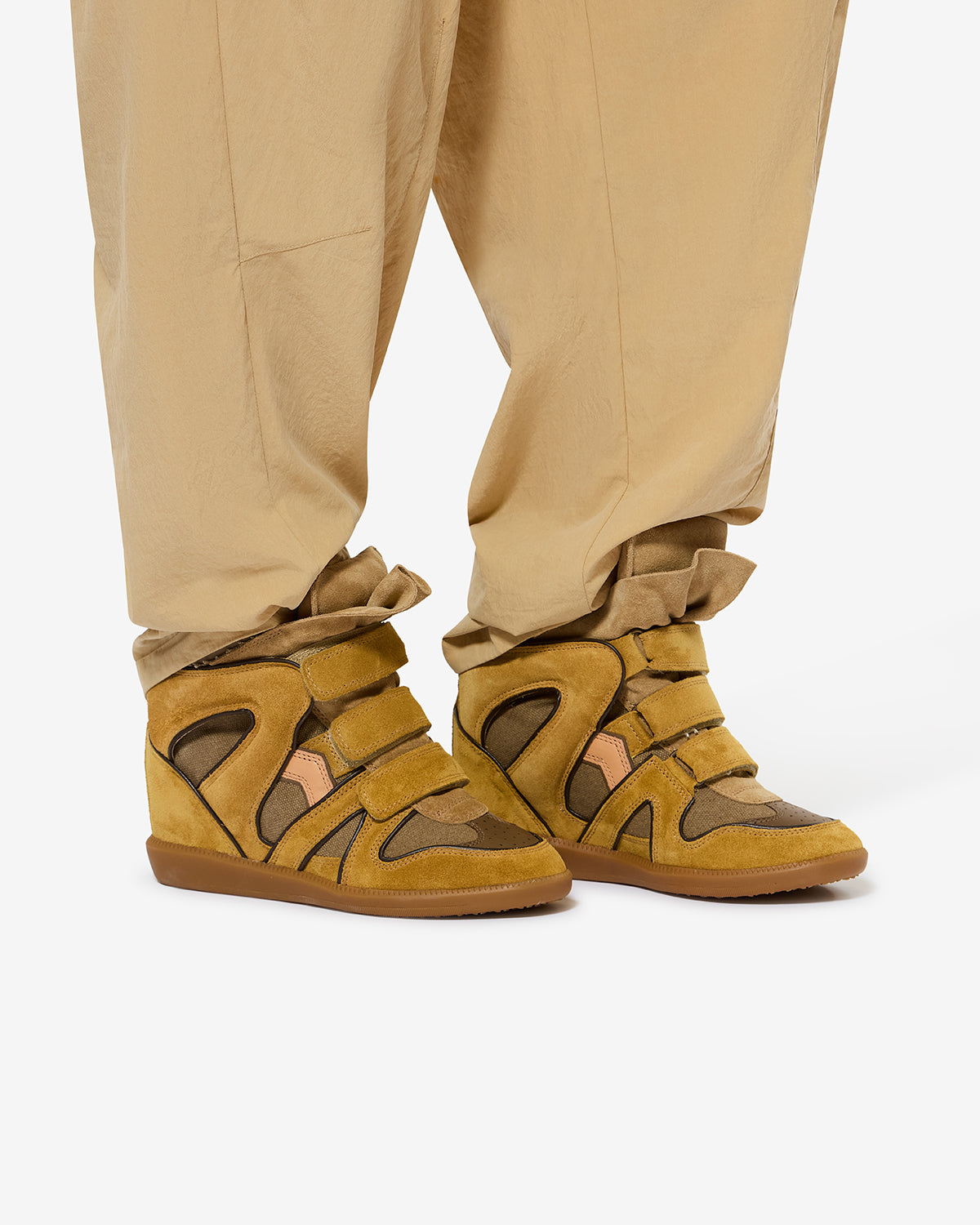 BEKETT SNEAKERS - Effortless Style and All-Day Comfort